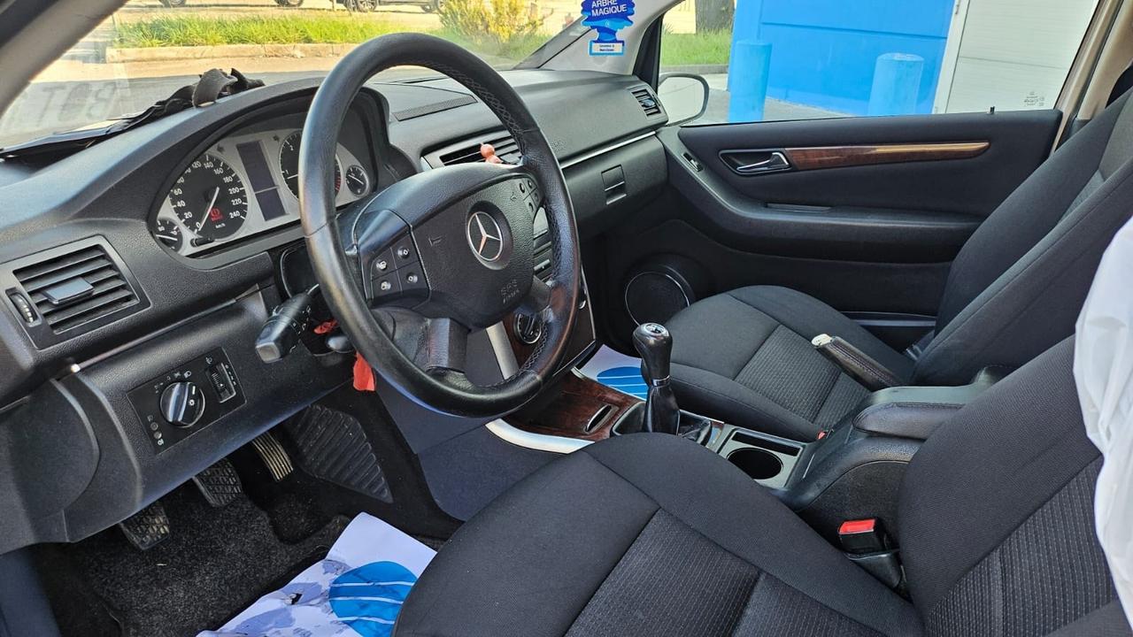 MERCEDES B200 2.0 2008 12 MESI DI GARANZIA
