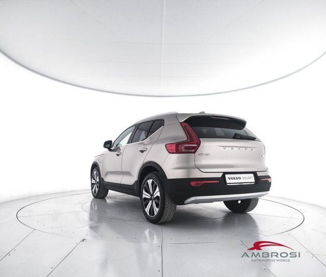 VOLVO XC40 T5 Recharge Plug-in Hybrid Plus Bright auto