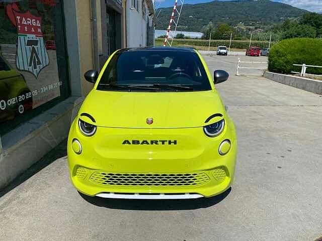 Abarth 500e Scorpionissima Scorpionissima