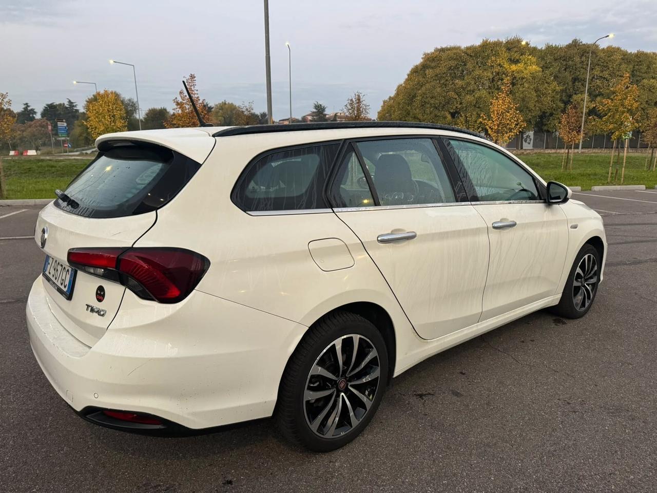 Fiat Tipo 1.6 Mjt S&S 5 porte Lounge