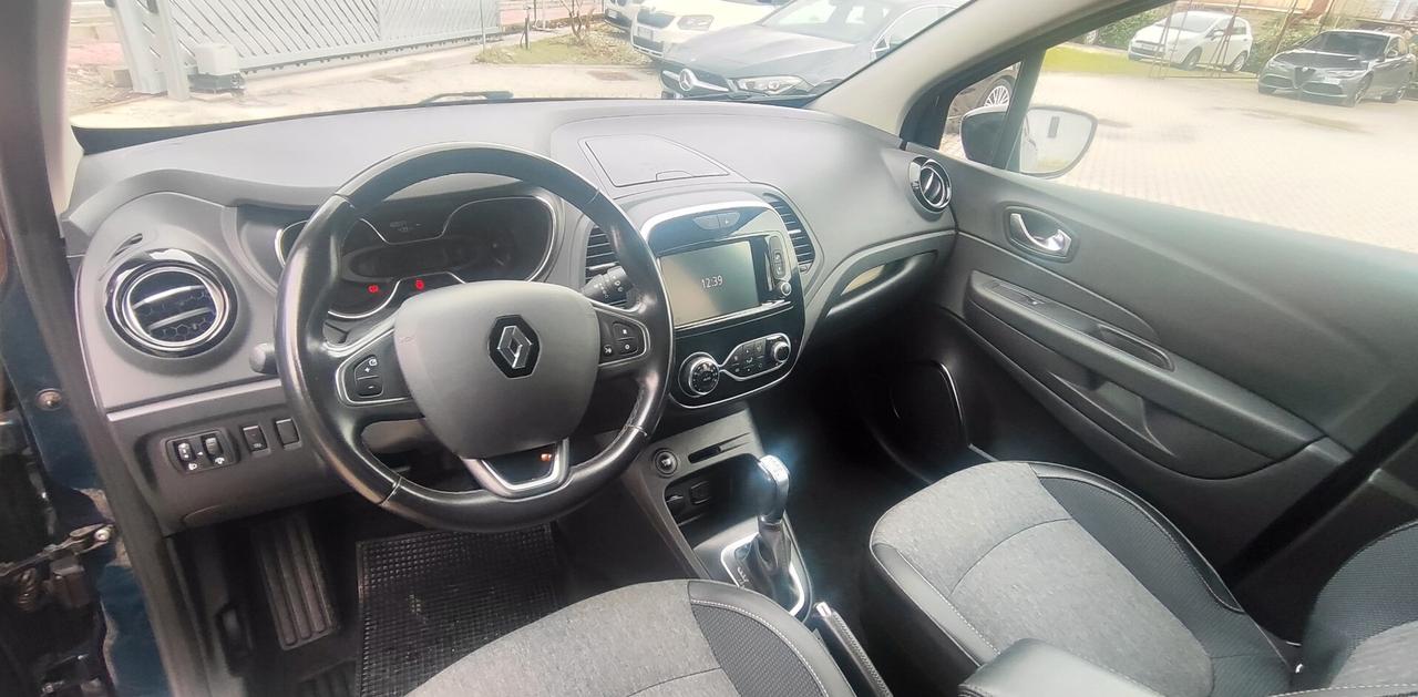 Renault Captur dCi 8V 90 CV EDC Sport Edition