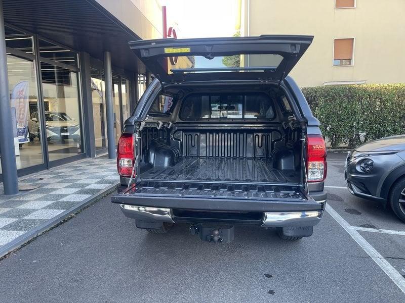 Toyota Hilux Hilux 2.4 D-4D 4WD 2 porte Extra Cab Lounge