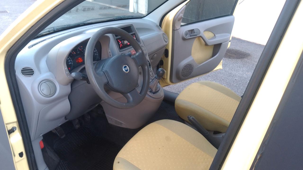 Fiat Panda 1.2 benzina GANCIO TRAINO neopatentati