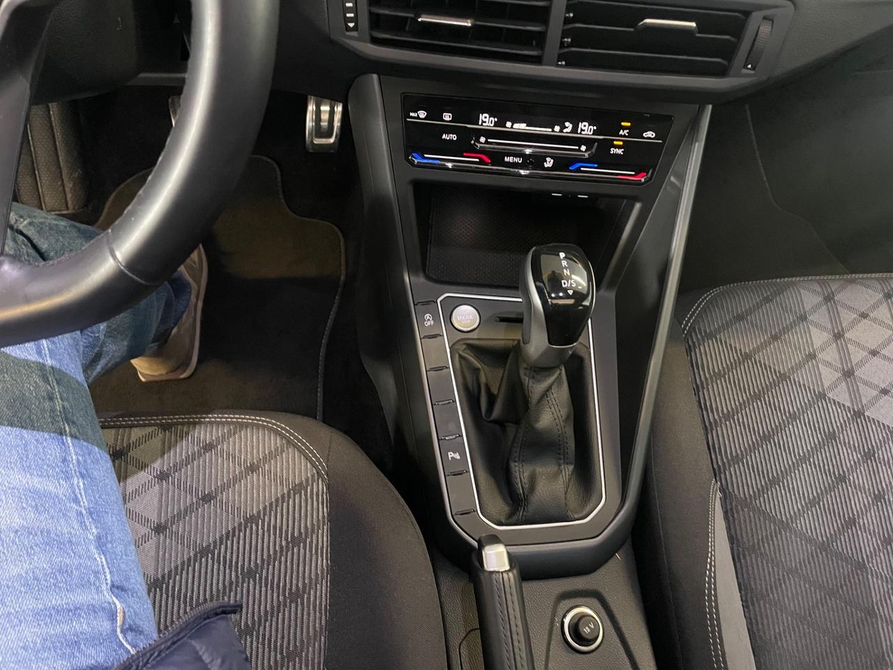 Volkswagen Taigo 1.0 TSI 115 CV DSG R-Line Telec. 18Misano Keyless