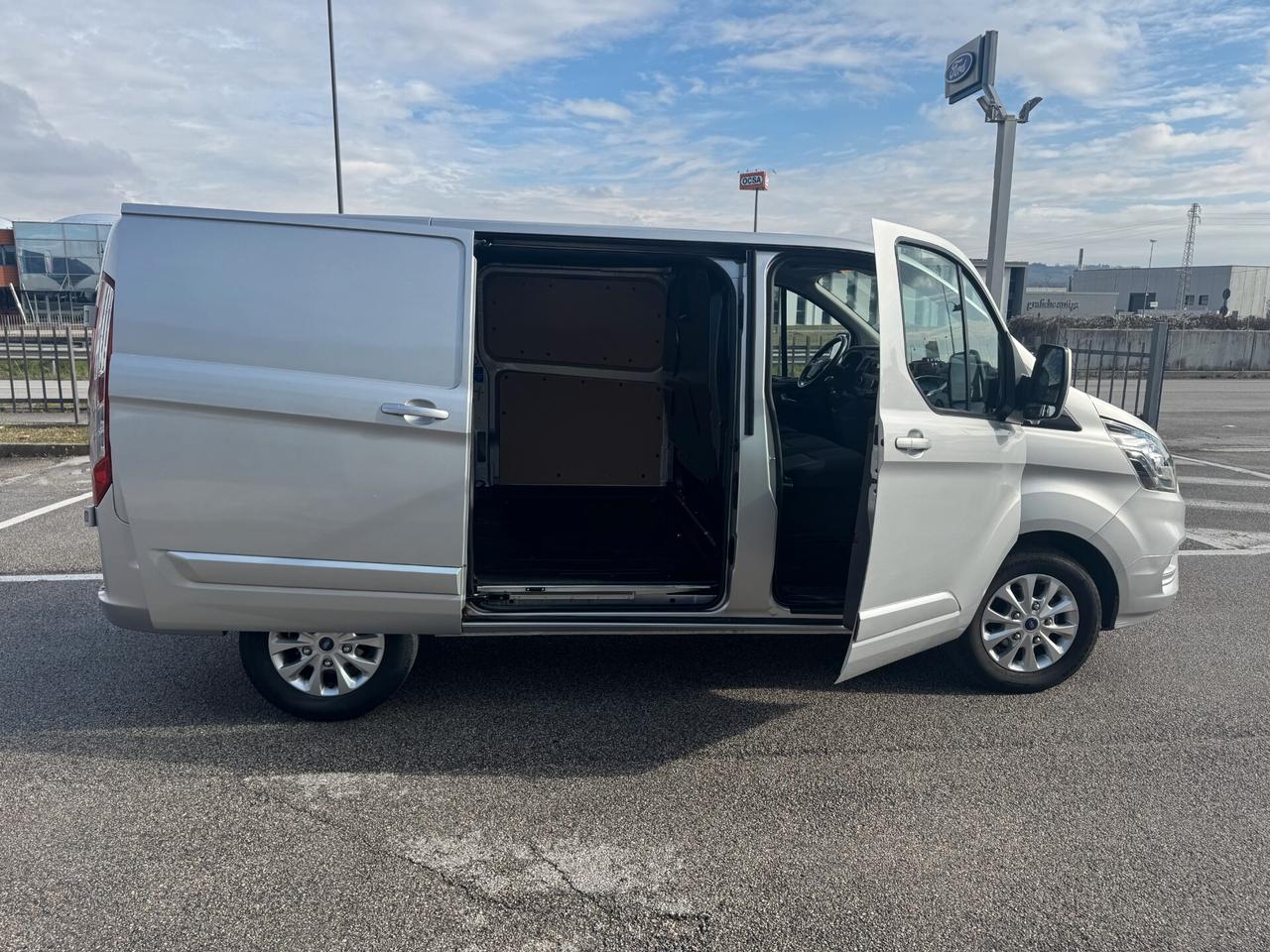 Ford Transit Custom Van 2.0 MHVE 130CV L1 H1 Trend