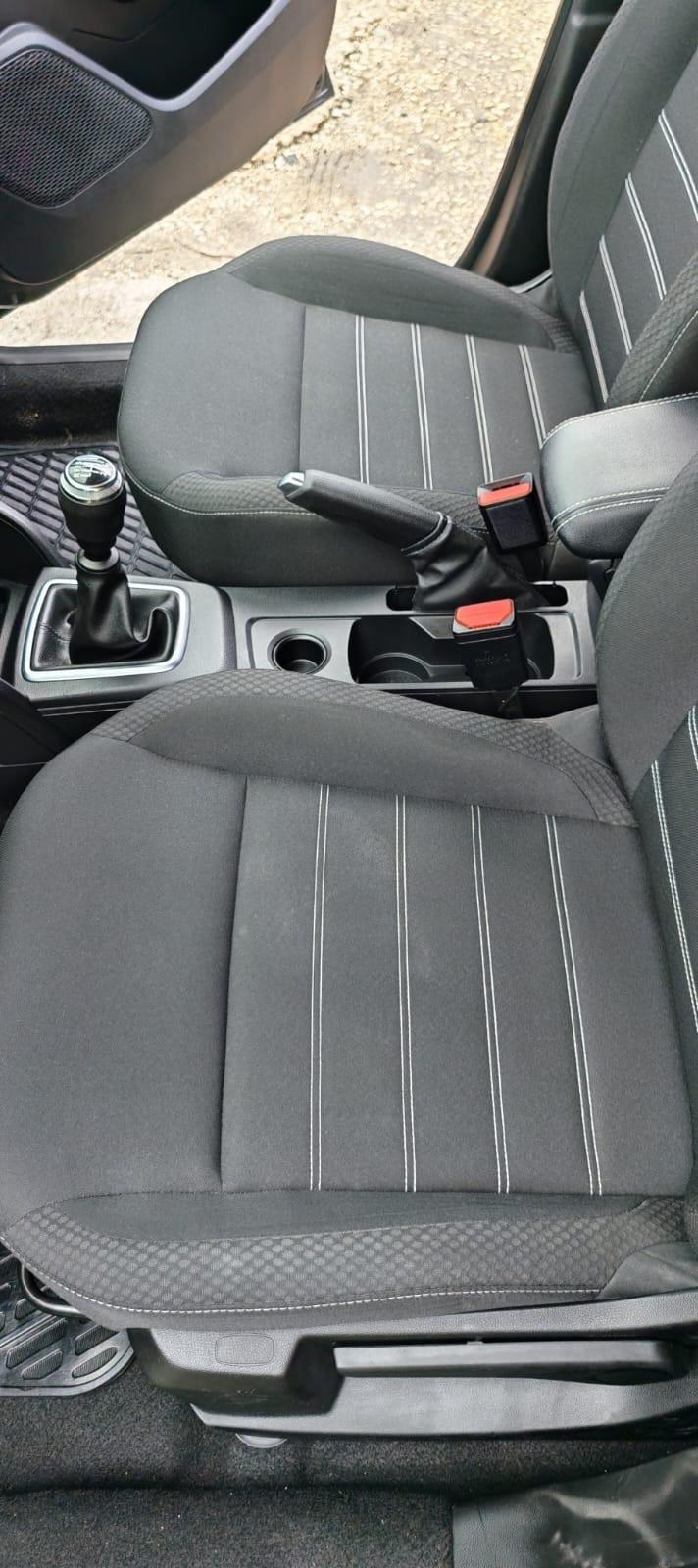 Dacia Duster restyling faro a led 2022