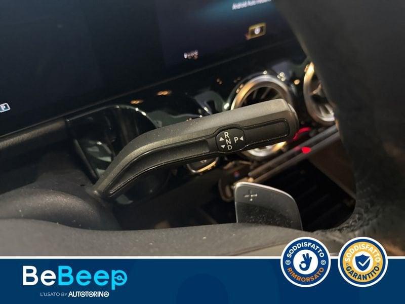 Mercedes-Benz GLA 200 D PREMIUM AUTO