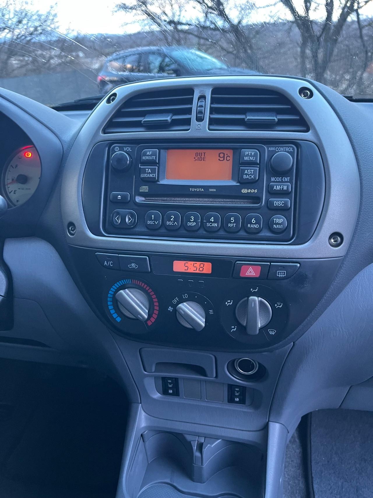 Toyota RAV 4 RAV4 2.0 Tdi D-4D cat 3 porte Sol