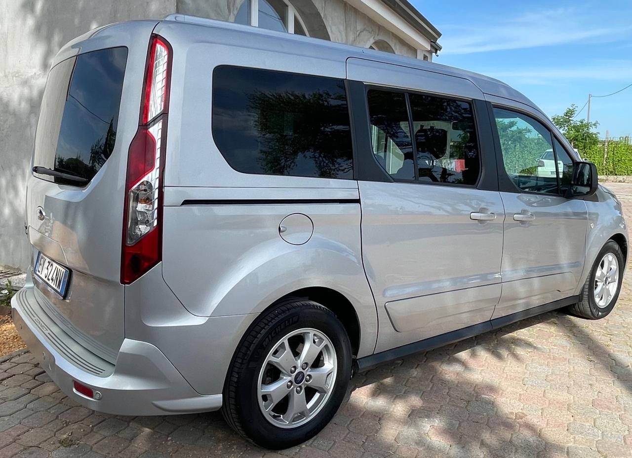 Ford Tourneo Connect Tourneo Connect 1.5 TDCi 120 CV Titanium