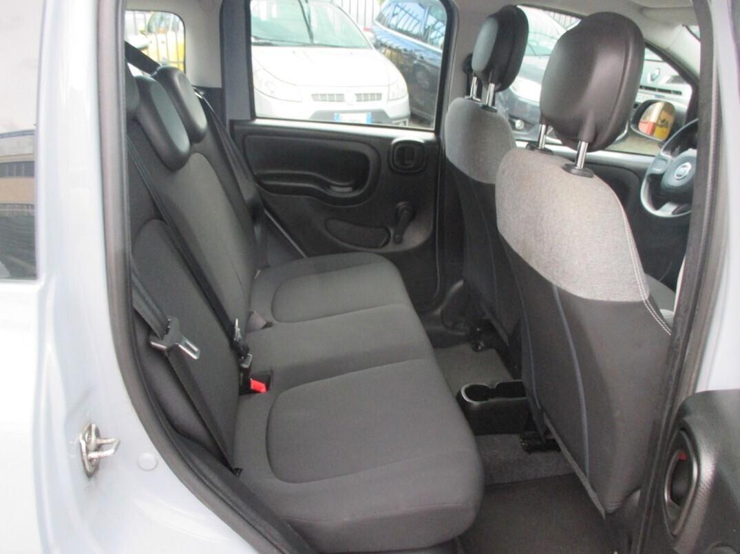 Fiat Panda 1.0 Hybrid Euro6 Per Neopatenteti