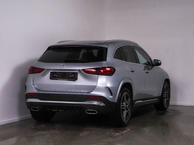MERCEDES-BENZ GLA 180 Automatic AMG Line Advanced Plus