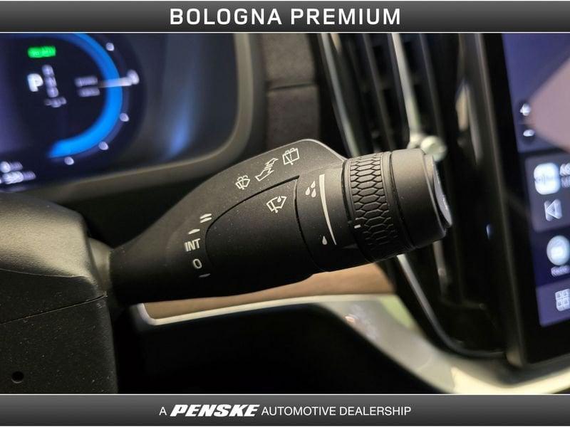 Volvo XC90 XC90 T8 Plug-in Hybrid AWD automatico 7 posti Ultra Dark
