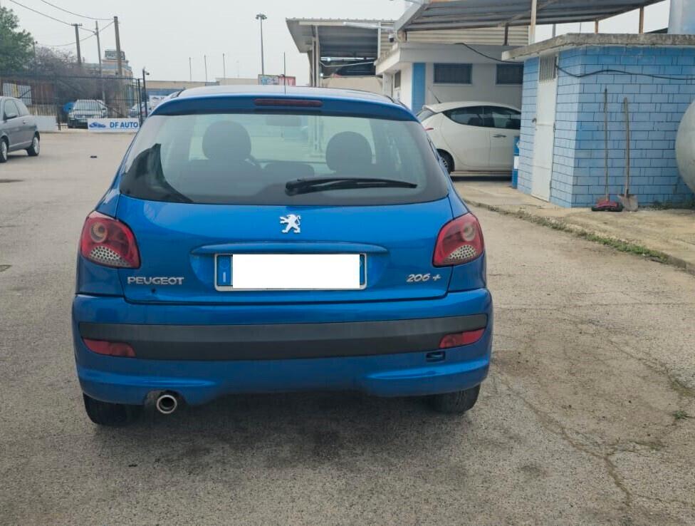 Peugeot 206 Plus 1.1 60CV 5p. ONE Line