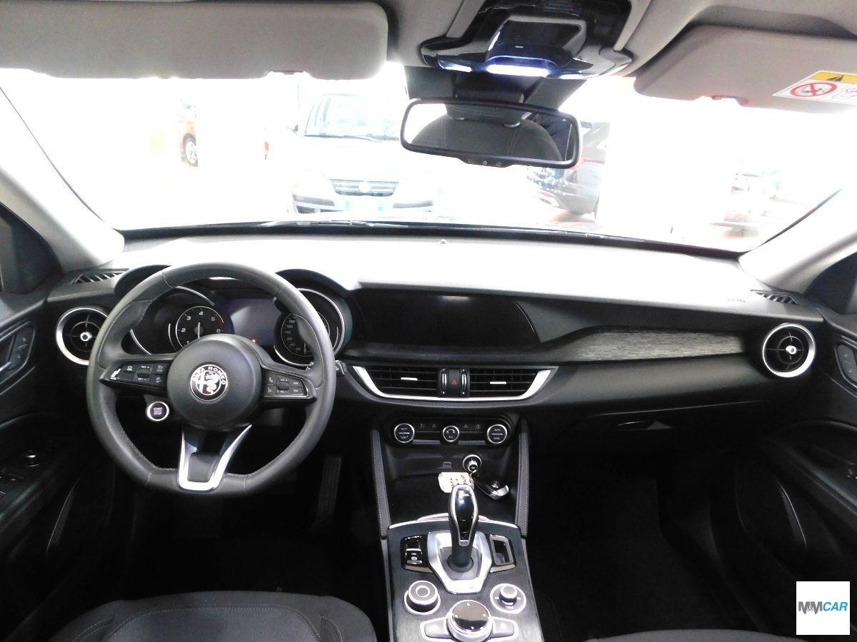 ALFA ROMEO - Stelvio - 2.2 T.diesel 160CV AT8 RWD Bus.