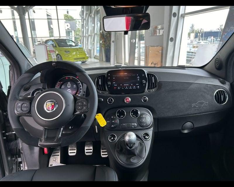 Abarth 695 1.4 Turbo T-Jet 180 CV Tributo 131 Rally