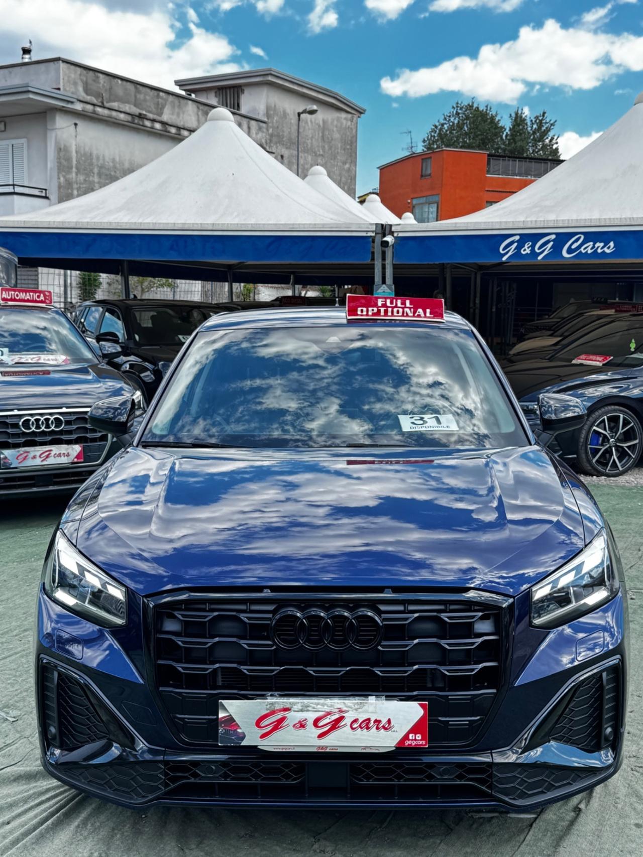 Audi Q2 30 TDI Identity Black