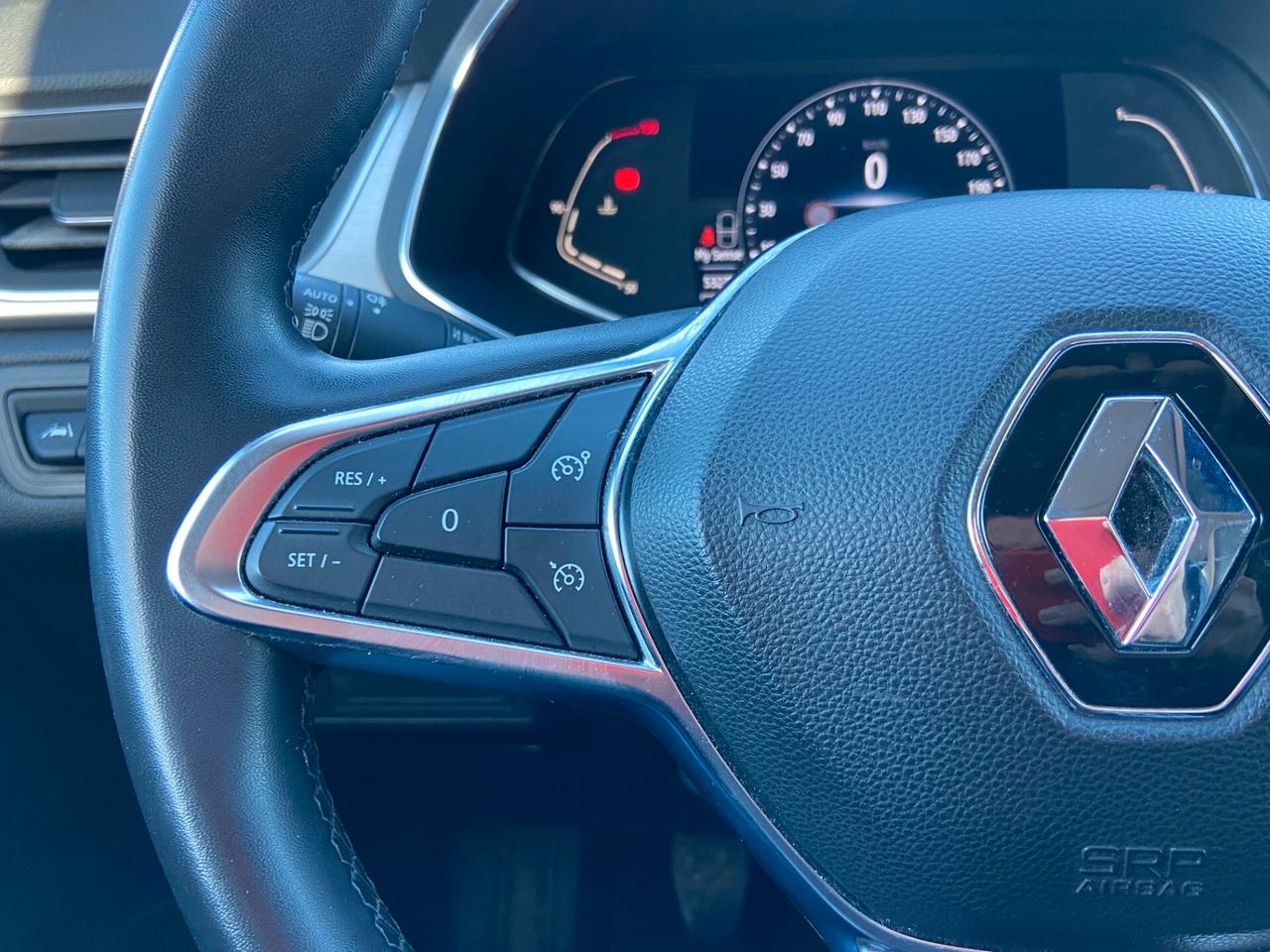 Renault Captur 1.3 tce Intens 140cv