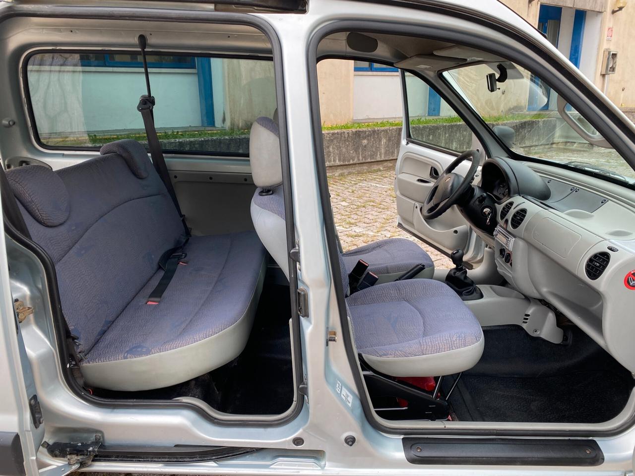 Renault Kangoo 1.2i 5Posti 112.000Km