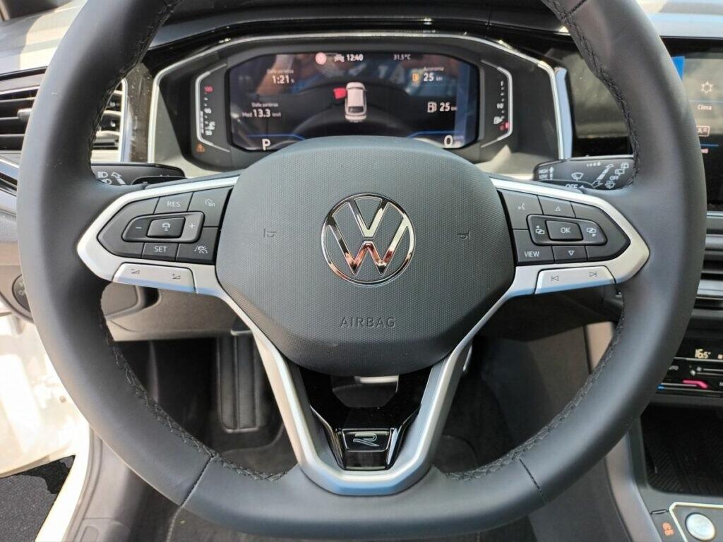 Volkswagen Taigo 1000 TSI R-LINE PLUS 116 CV DSG KM 0 ITALIA