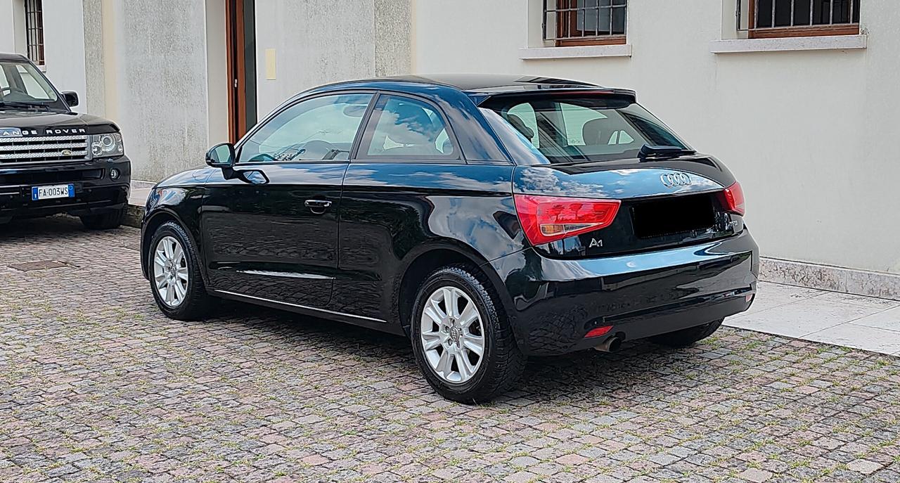 Audi A1 1.2 FSI Attraction 2013 Ok Neopatentati
