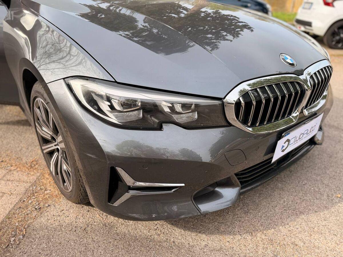 BMW Serie 3 320d mhev 48V xdrive Luxury auto