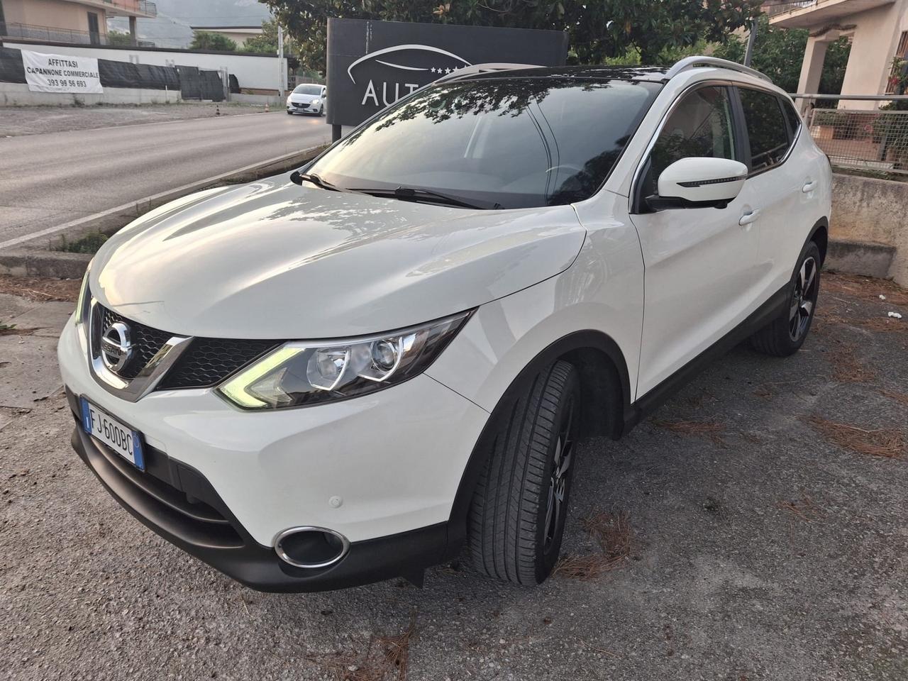 Nissan Qashqai 1.5 dCi N-Connecta