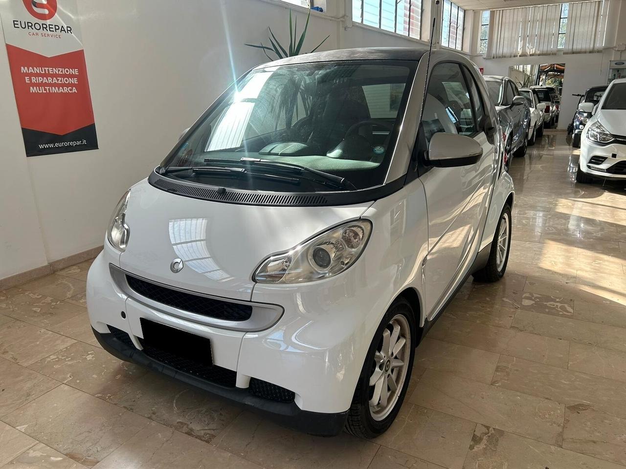 Smart ForTwo 1000 52 kW coupé pure