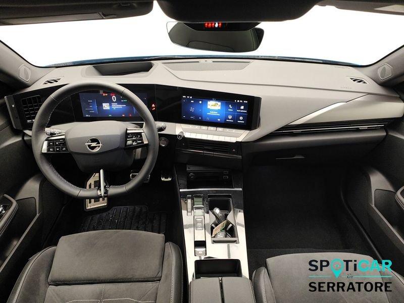 Opel Astra Nuova GS Electric 156 hp
