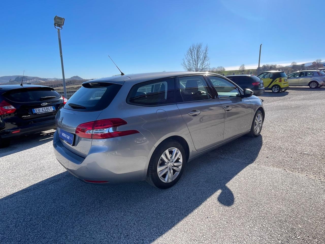 Peugeot 308 1.6 e-HDi 115 CV Stop&Start Business