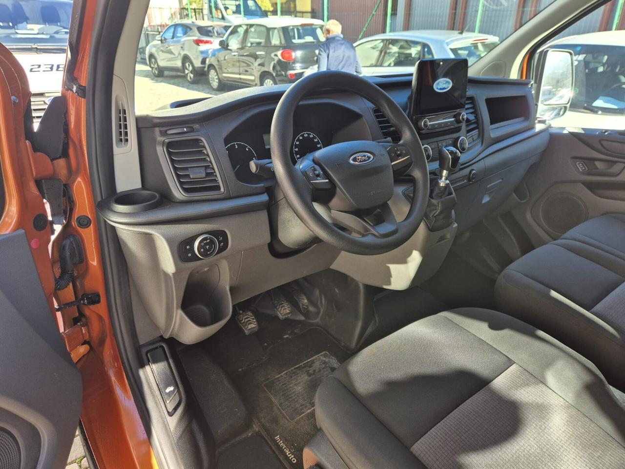 Ford Transit Custom 280 2.0 EcoBlue SOLO KM 9.000!