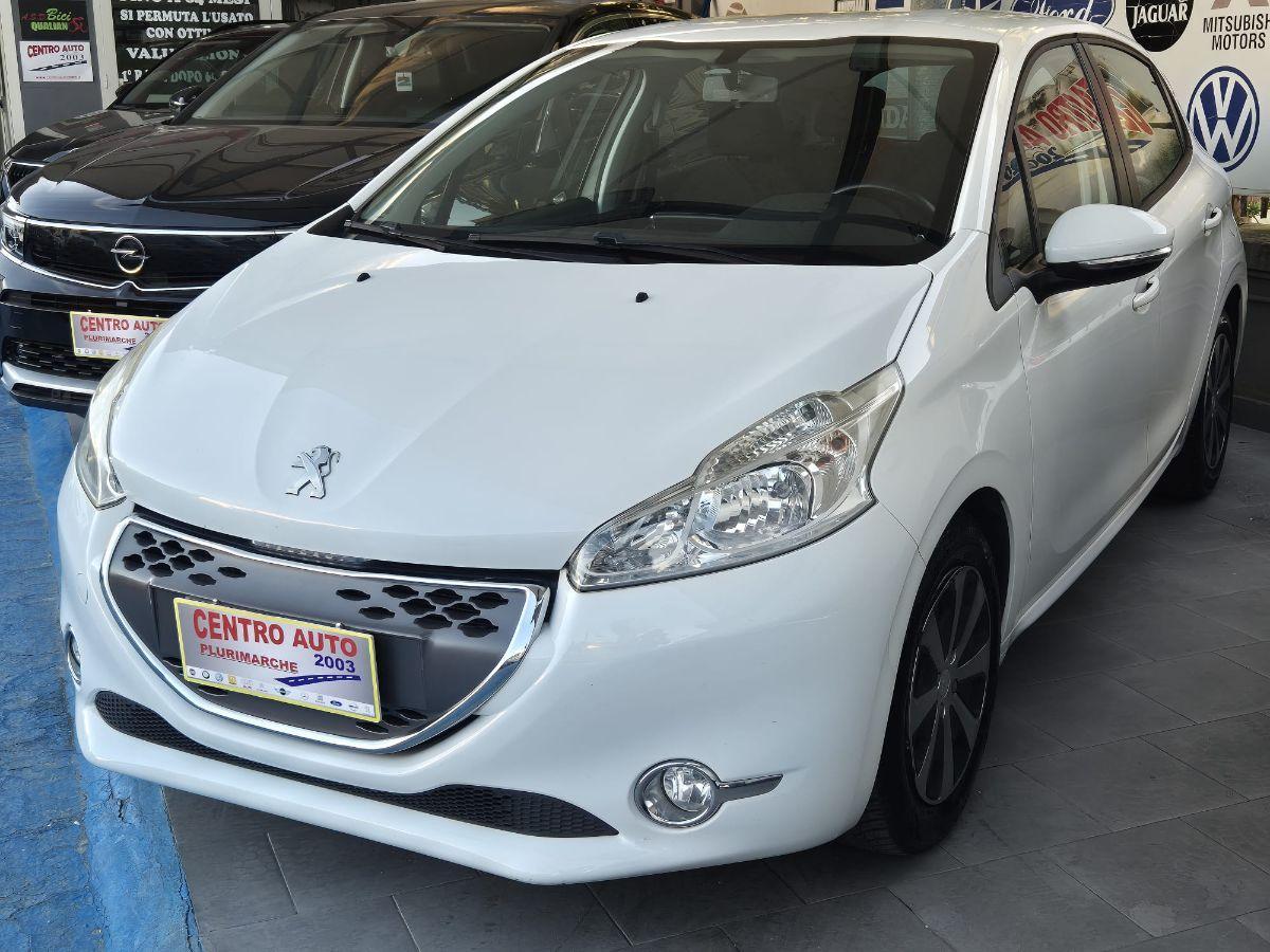 PEUGEOT - 208 - 1.4 HDi 68 CV 5p. Allure -Automatica