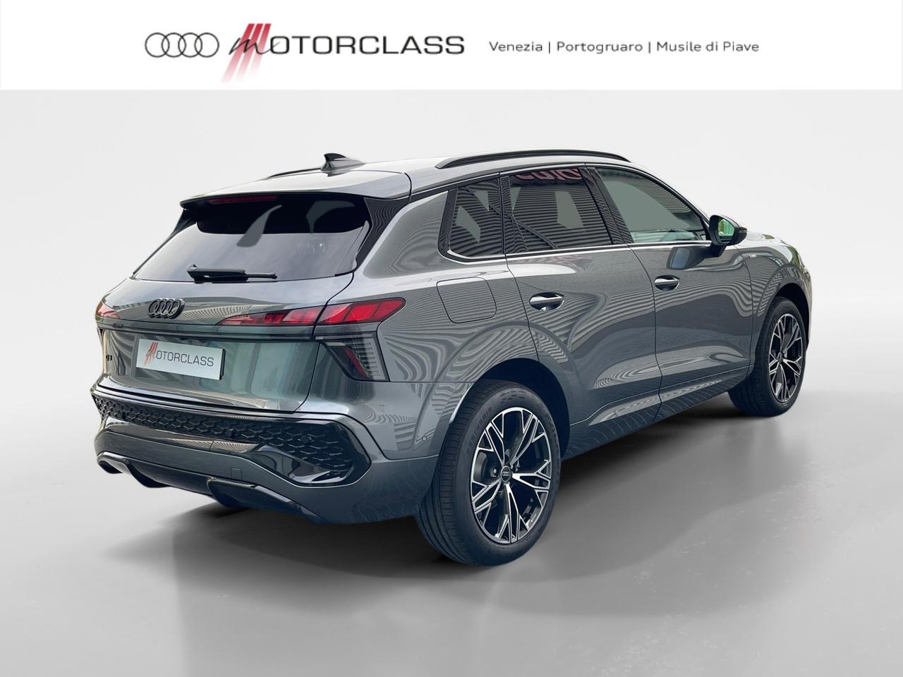 Audi Q3 2.0 tdi 150cv s line edition s tronic