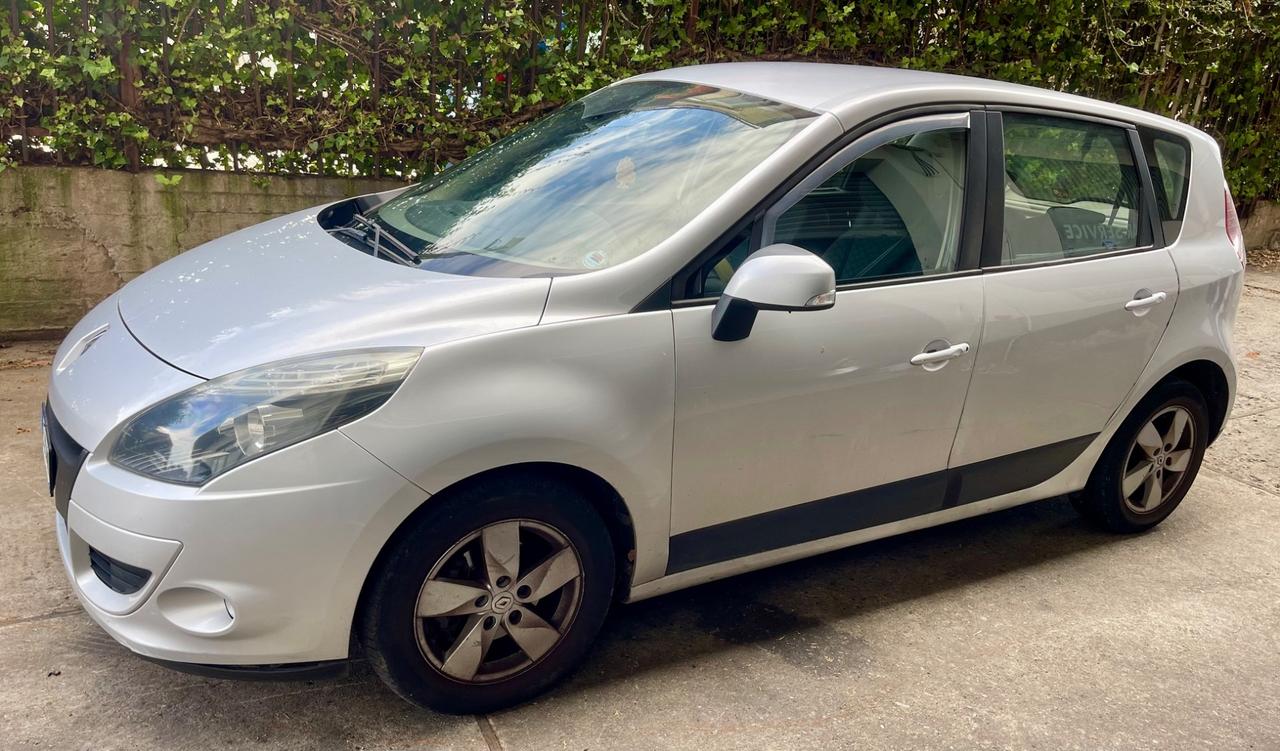 Renault Scenic Scénic X-Mod 1.5 dCi 110CV Dynamique