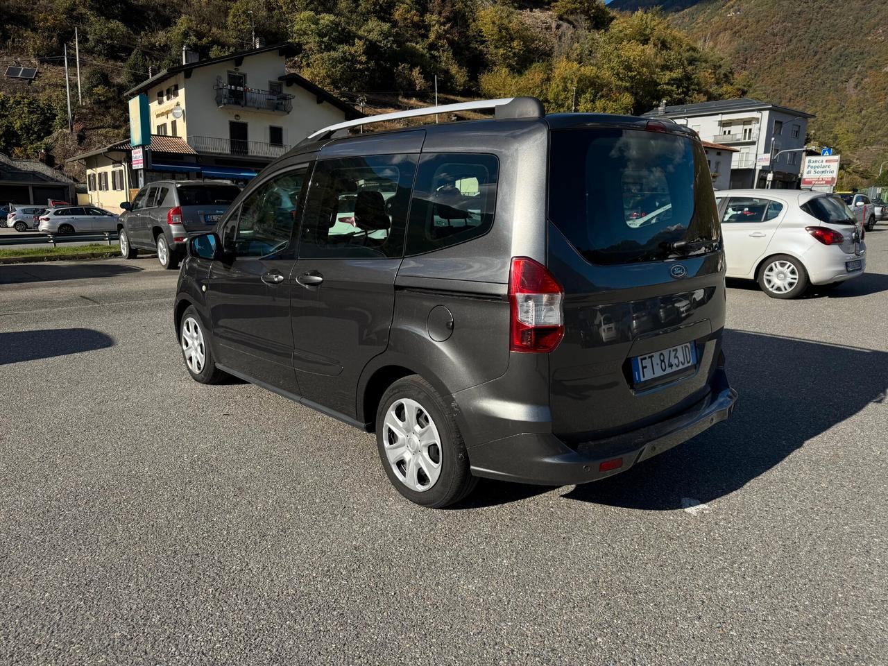 FORD TOURNEO COURIER 1.5cc 75CV TD