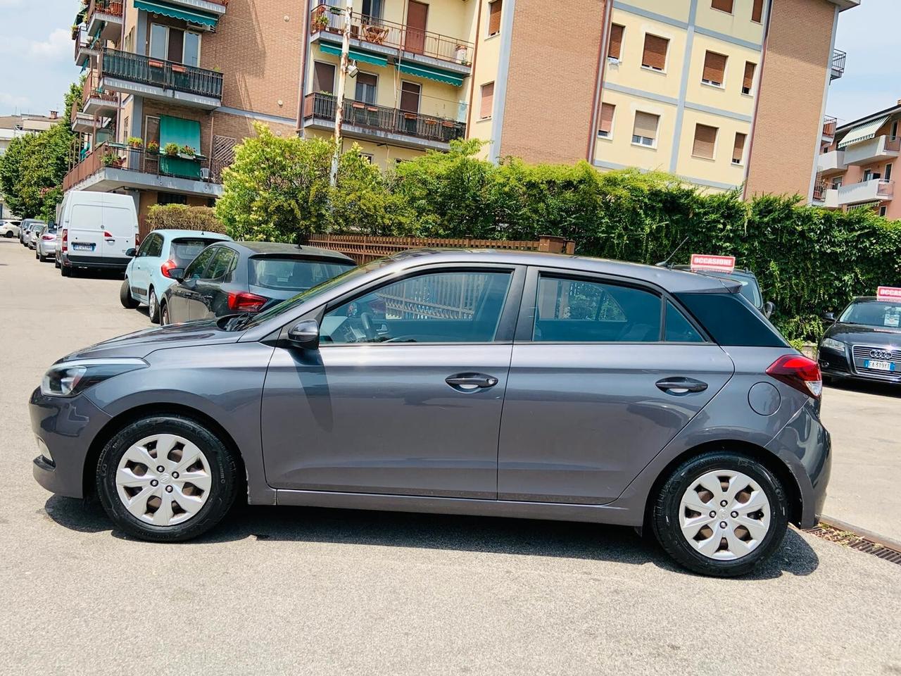 Hyundai i20 1.2 84 CV 5 porte Classic