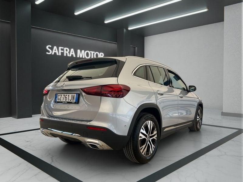 Mercedes-Benz GLA GLA 180 d Prog Advanced