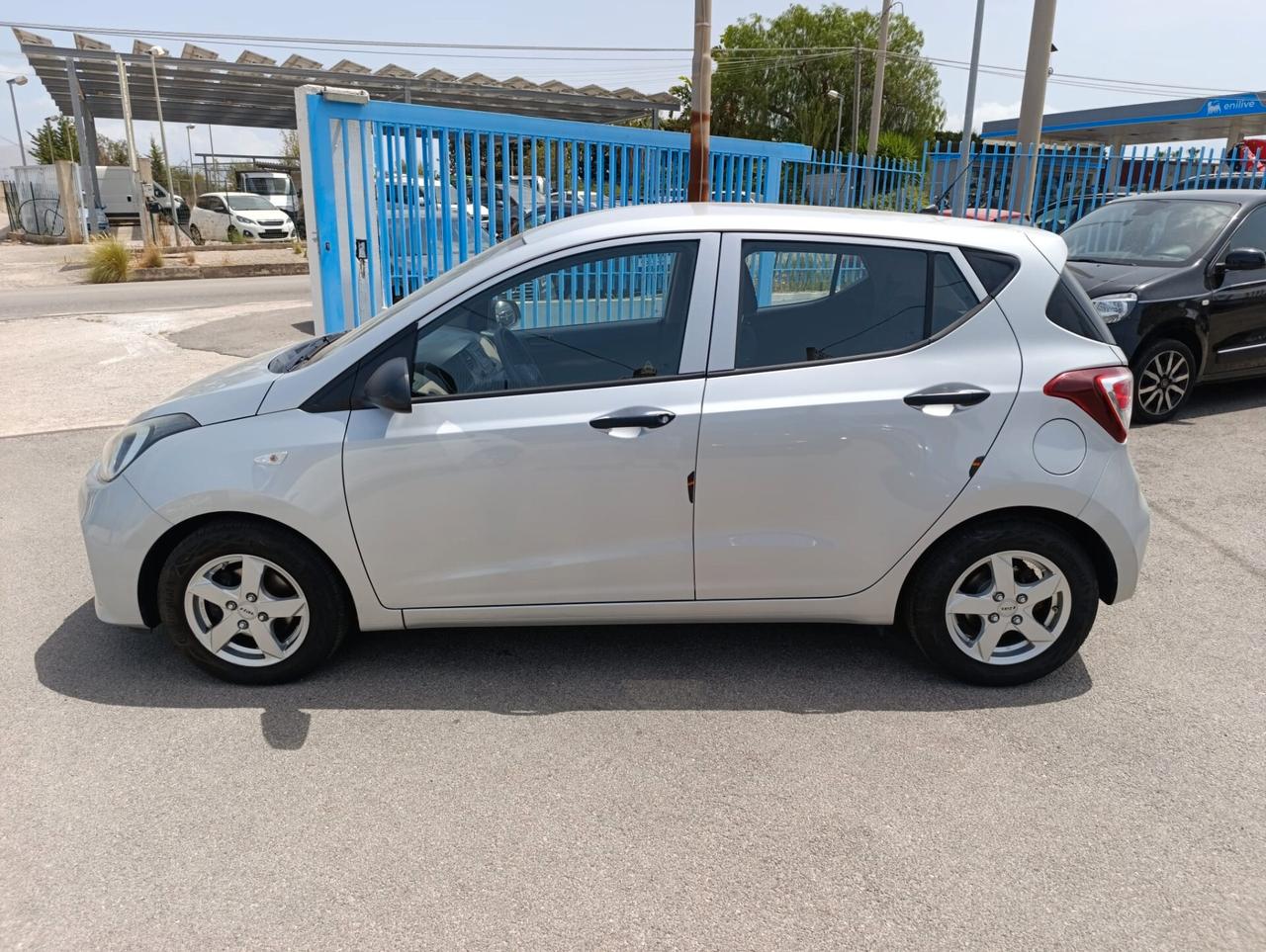 Hyundai i10 1.0 cv 67 cv 2017
