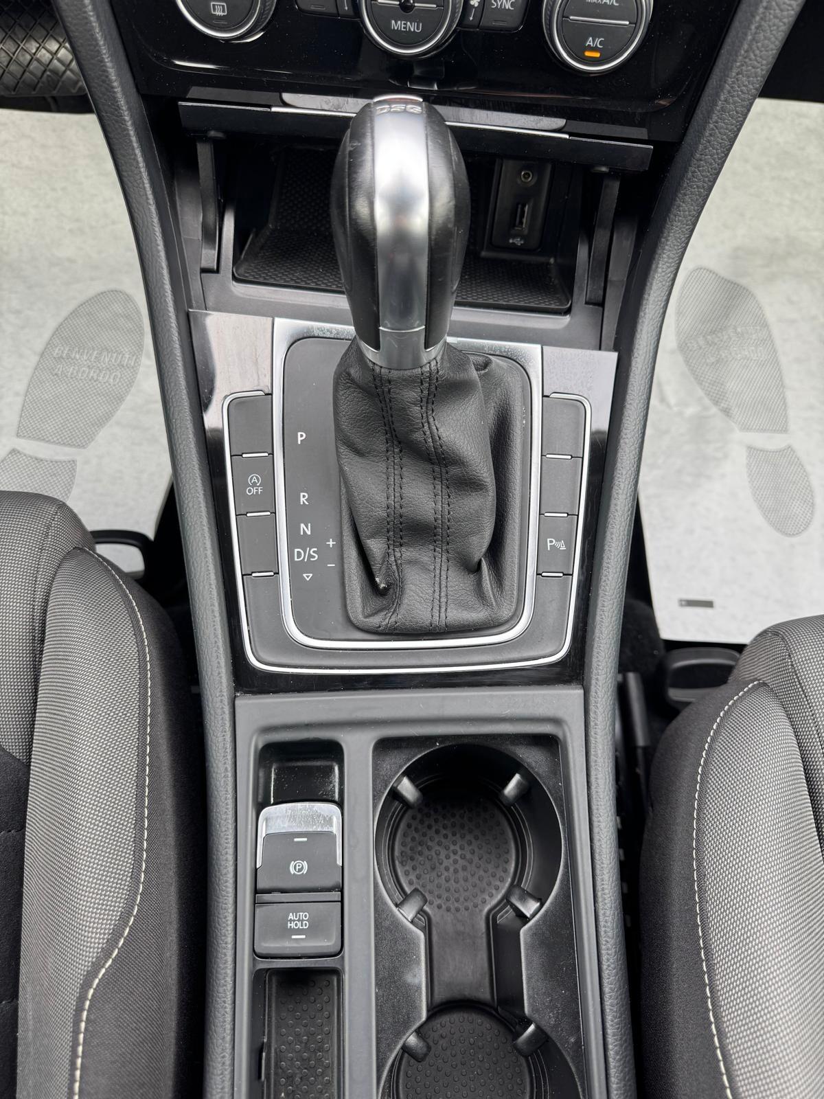 Volkswagen Golf 7 1.6 TDI 110CV DSG 5P HIGHLINE BMT 2016