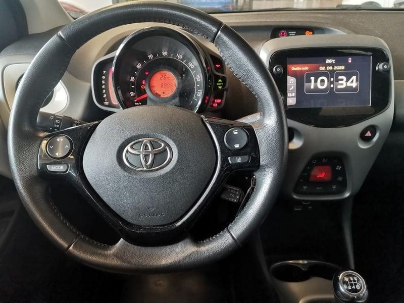 Toyota Aygo 1.0 VVT-i 72 CV 5 porte x-play