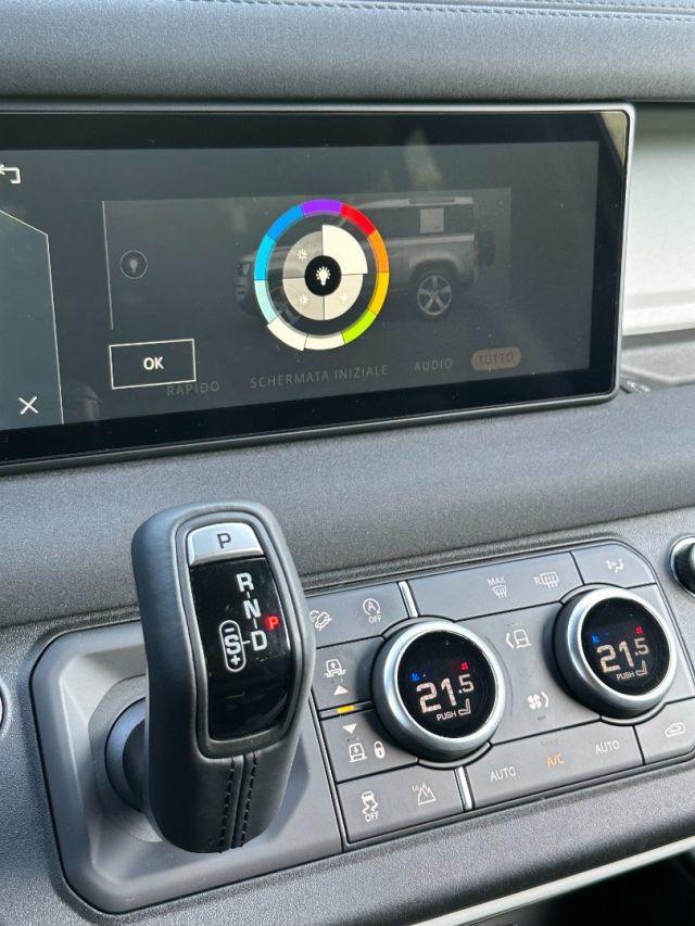 LAND ROVER Defender 90 3.0D I6 AWD Auto HSE