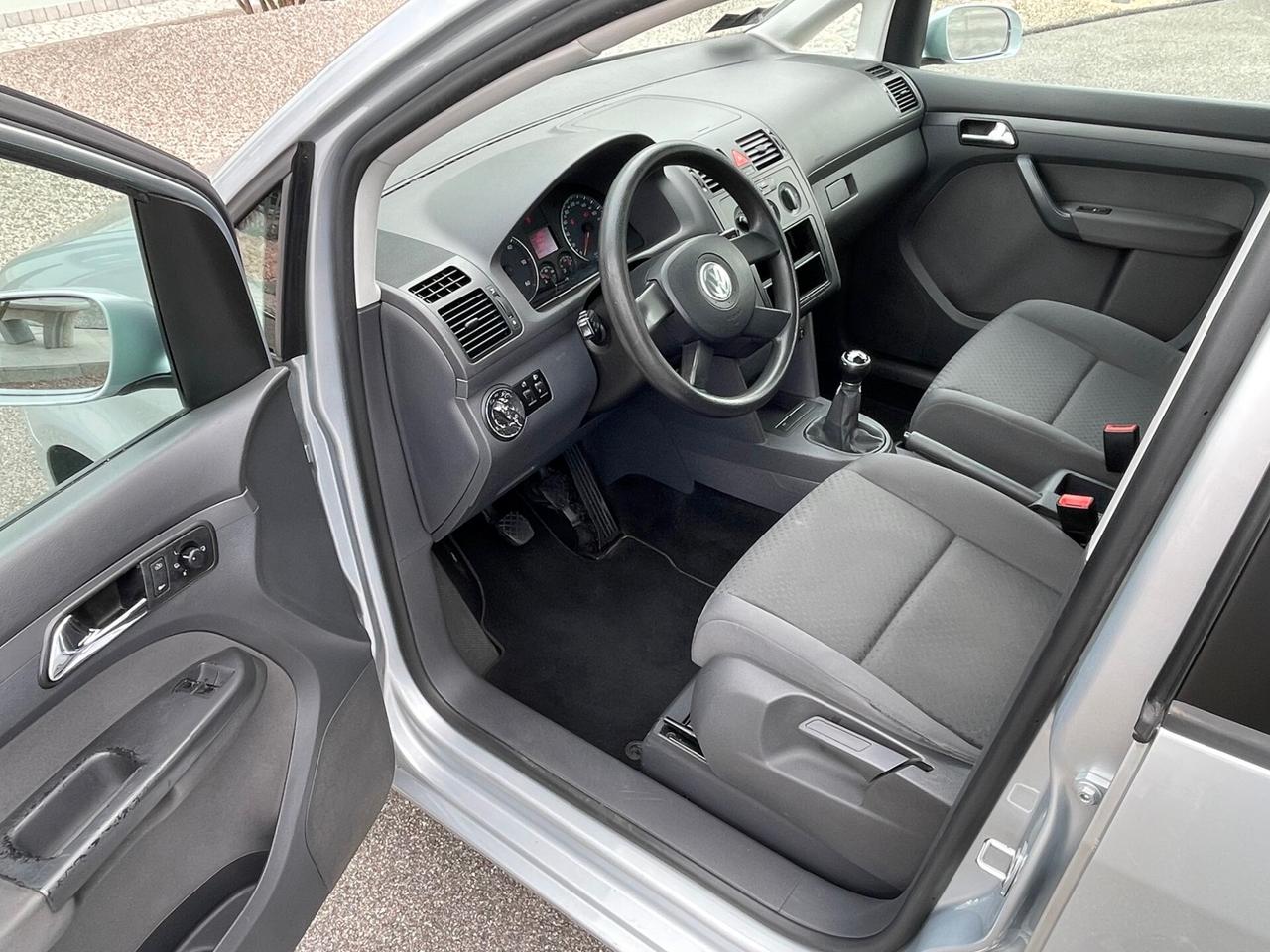 Volkswagen Touran 1.9 TDI 105CV Trendline 7 Posti
