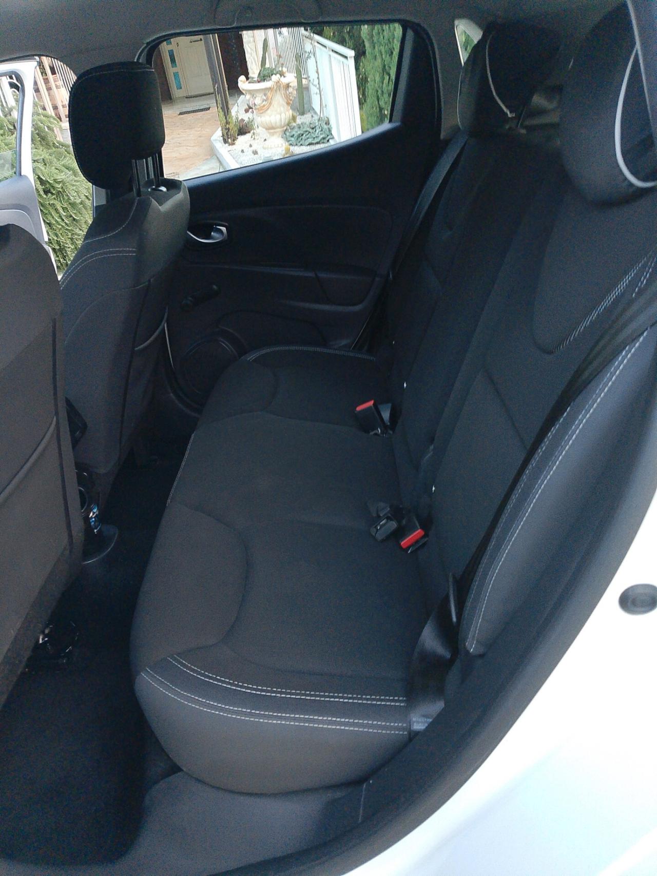 Renault Clio 1.2 75CV 5 porte Zen
