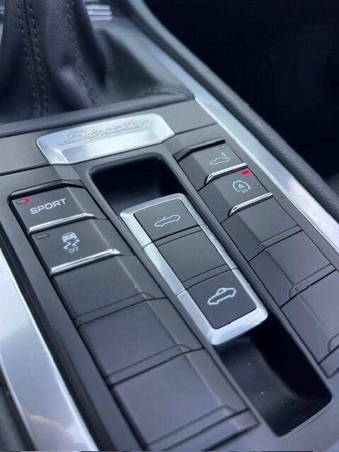 Porsche Boxster 2.7