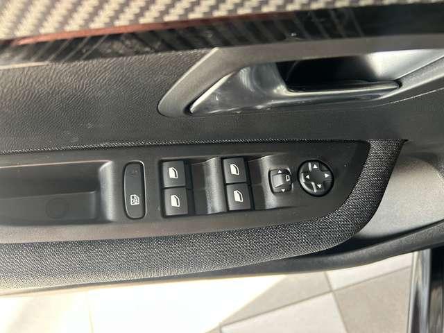 Peugeot 208 208 1.2 hybrid Style 100cv e-dcs 6