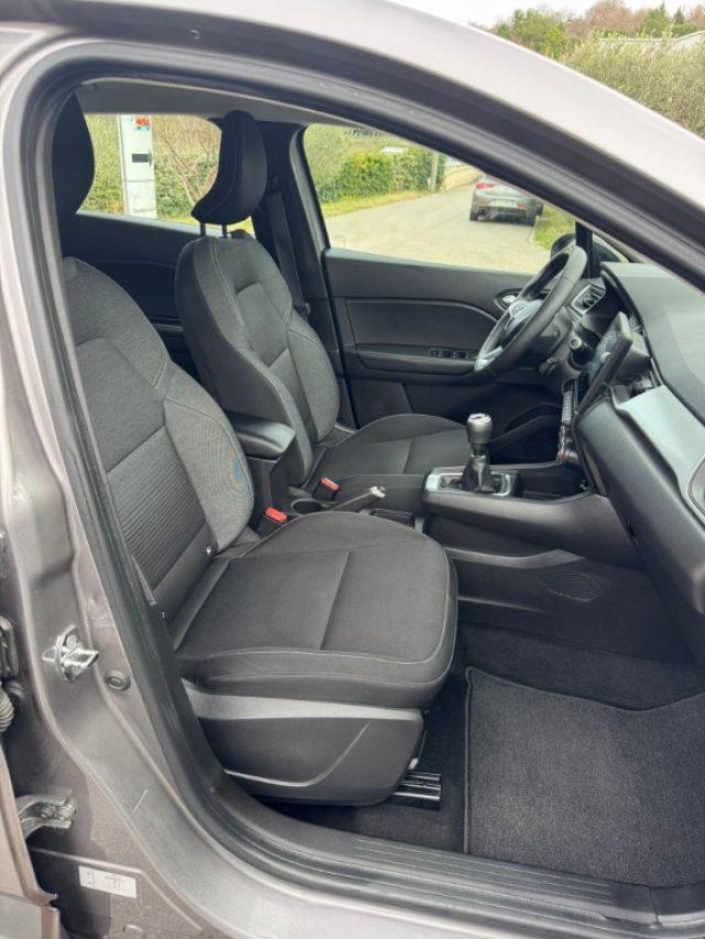 RENAULT Captur Blue dCi 95 CV Intens