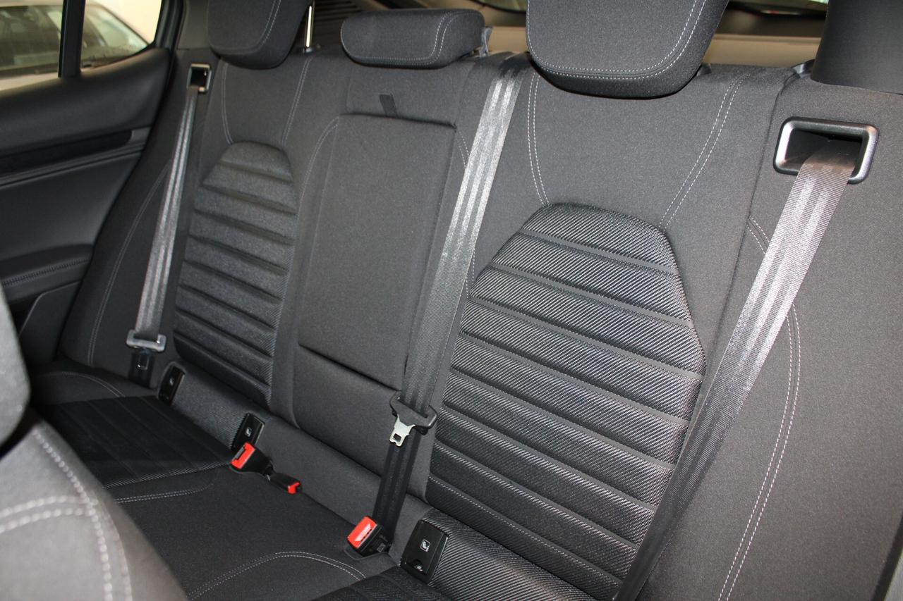 Alfa Romeo Stelvio 2.2 Turbodiesel 160 CV AT8 RWD Super