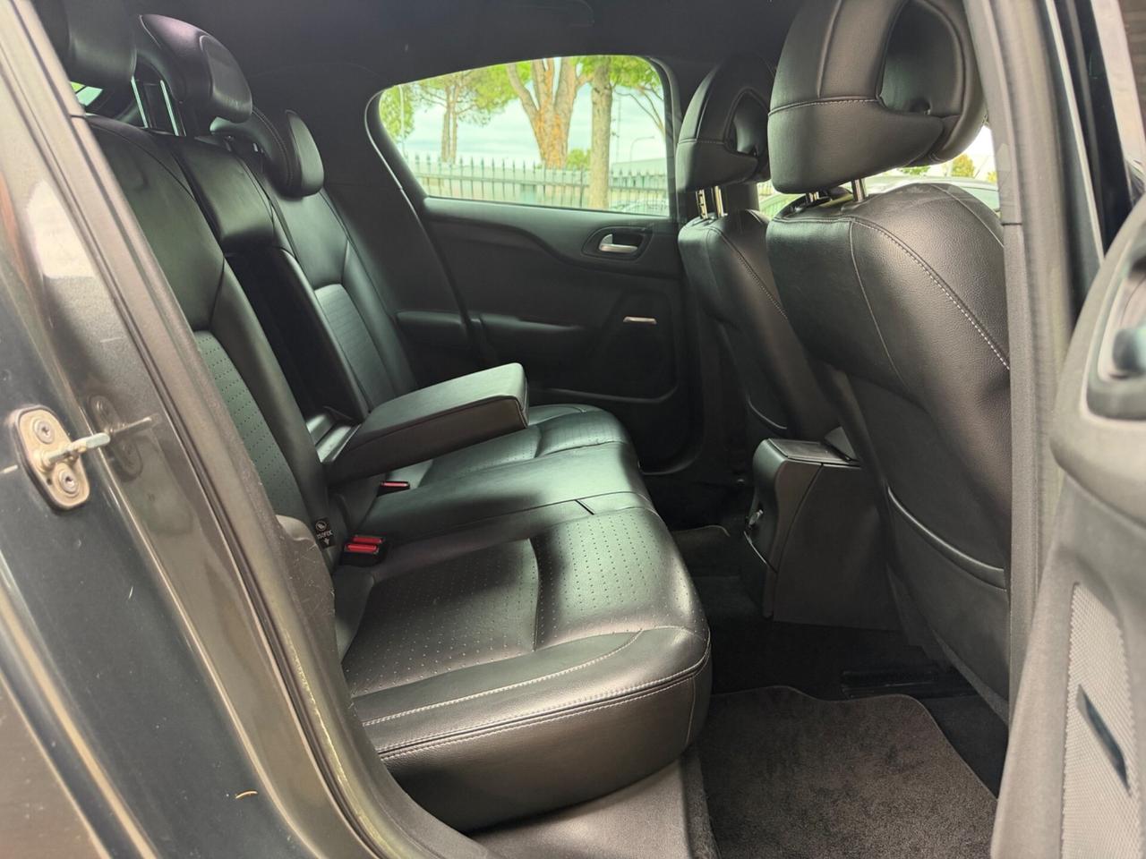 Ds DS4 4 1.6 e-HDi 115 airdream So Chic