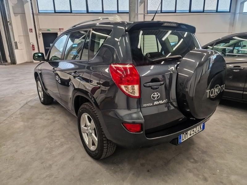 Toyota RAV4 III 2006 5 Porte 2.2 D-4D 136cv Sol DPF