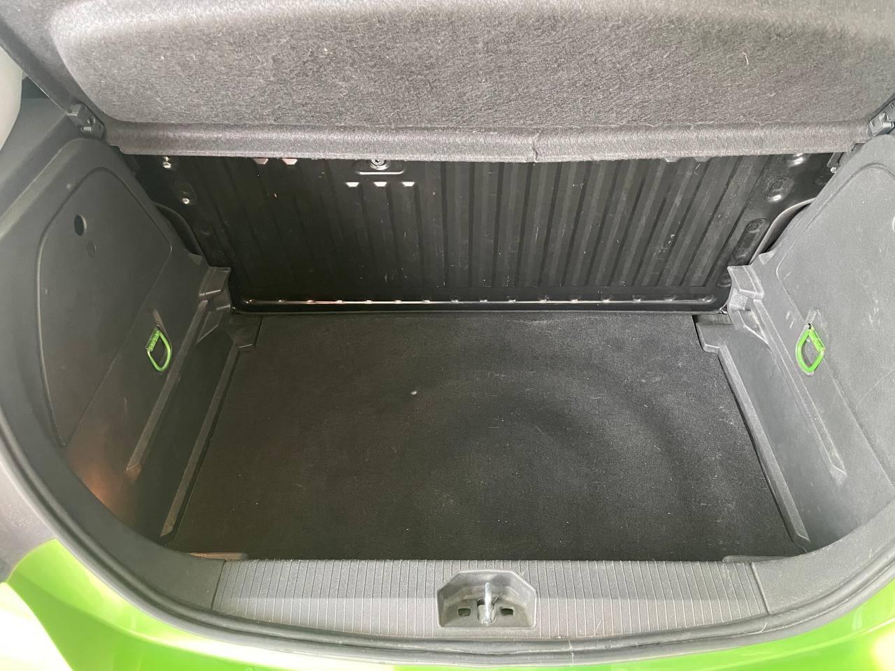 Opel Corsa 1.2 - 69cv - B Color