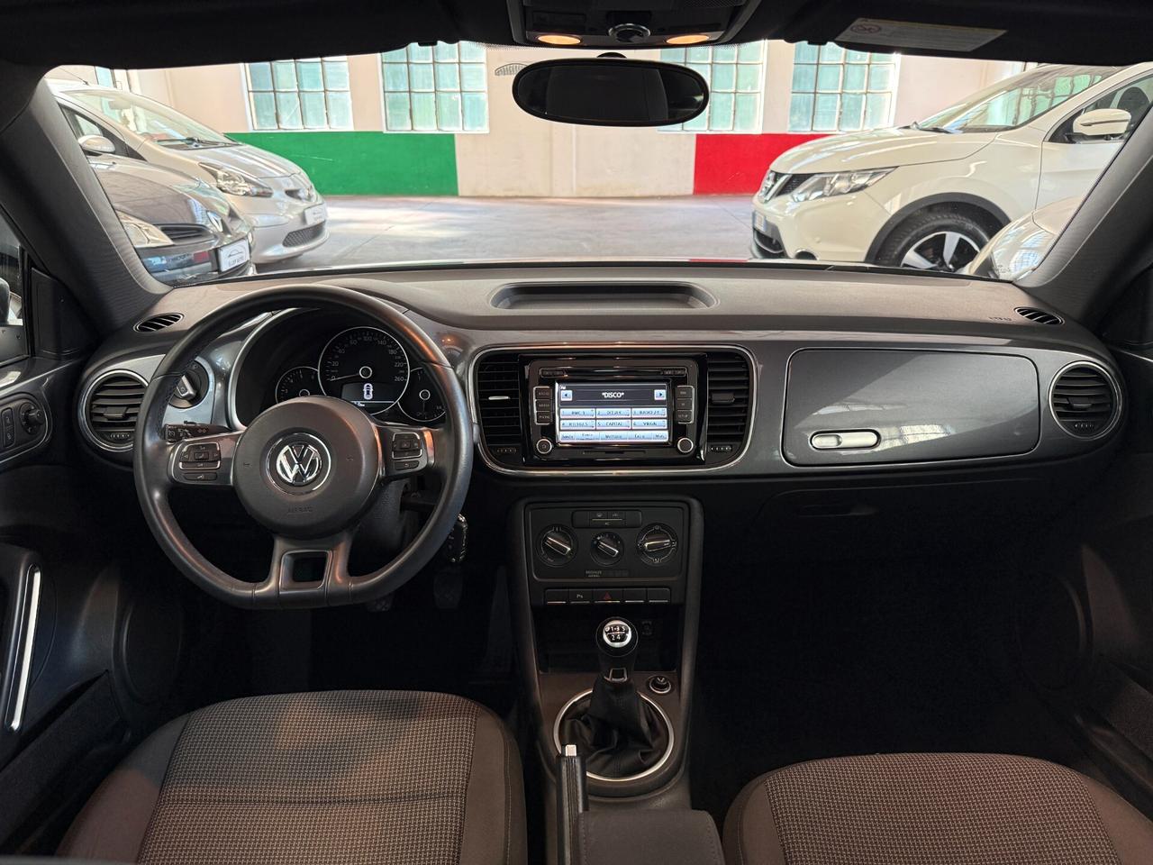 Volkswagen Maggiolino 1.6 TDI Design